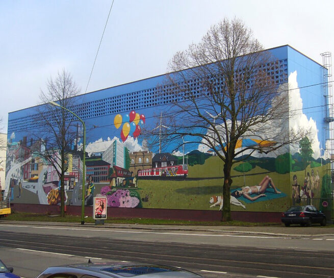 Fassadengestaltung Innogy Essen — monumentale Langfassade, Gesamtansicht